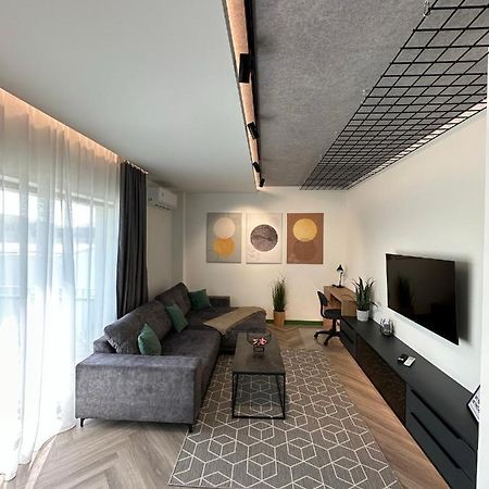 Luxury By The Lake Ap 28 锡比乌 外观 照片