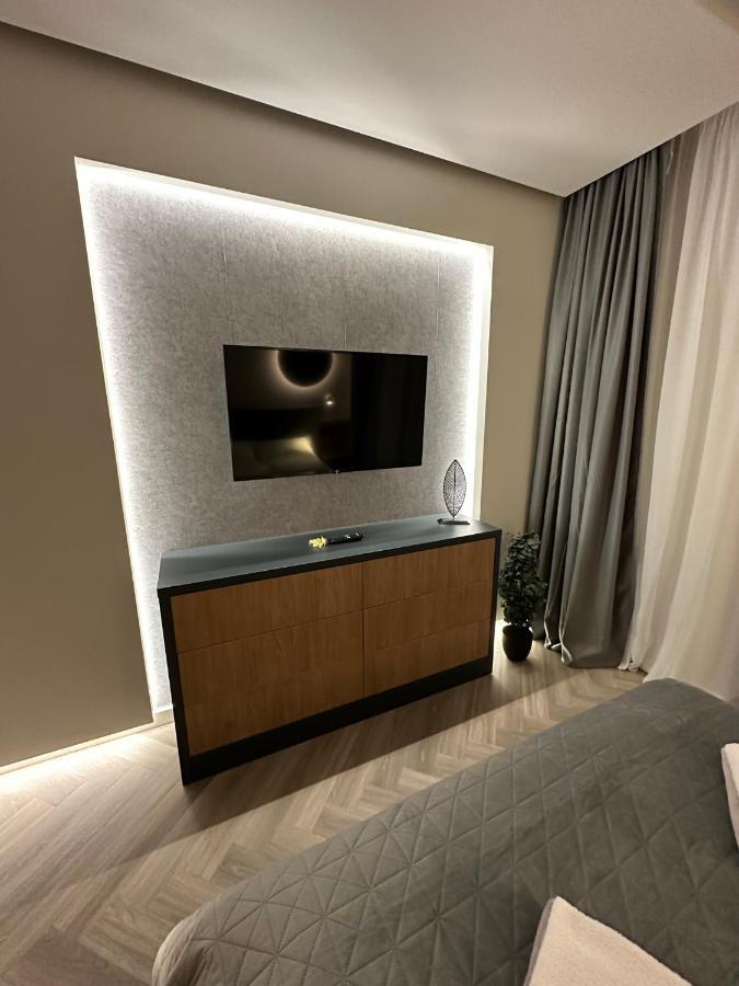 Luxury By The Lake Ap 28 锡比乌 外观 照片