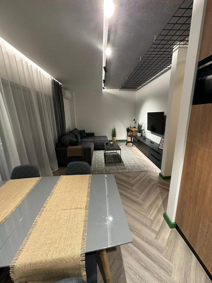 Luxury By The Lake Ap 28 锡比乌 外观 照片
